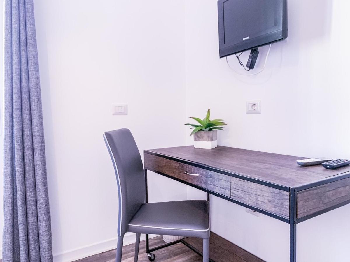 Bb 26 Olbia Bed and Breakfast Buitenkant foto