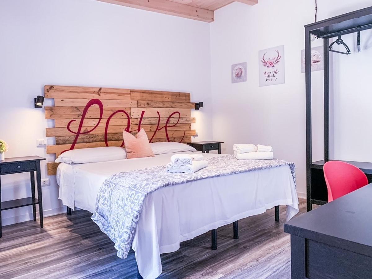 Bb 26 Olbia Bed and Breakfast Buitenkant foto