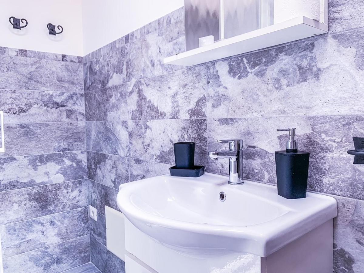 Bb 26 Olbia Bed and Breakfast Buitenkant foto