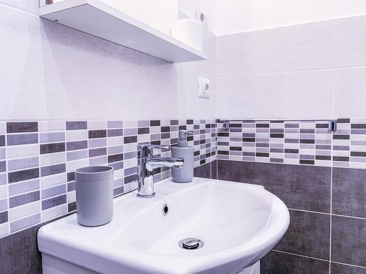 Bb 26 Olbia Bed and Breakfast Buitenkant foto